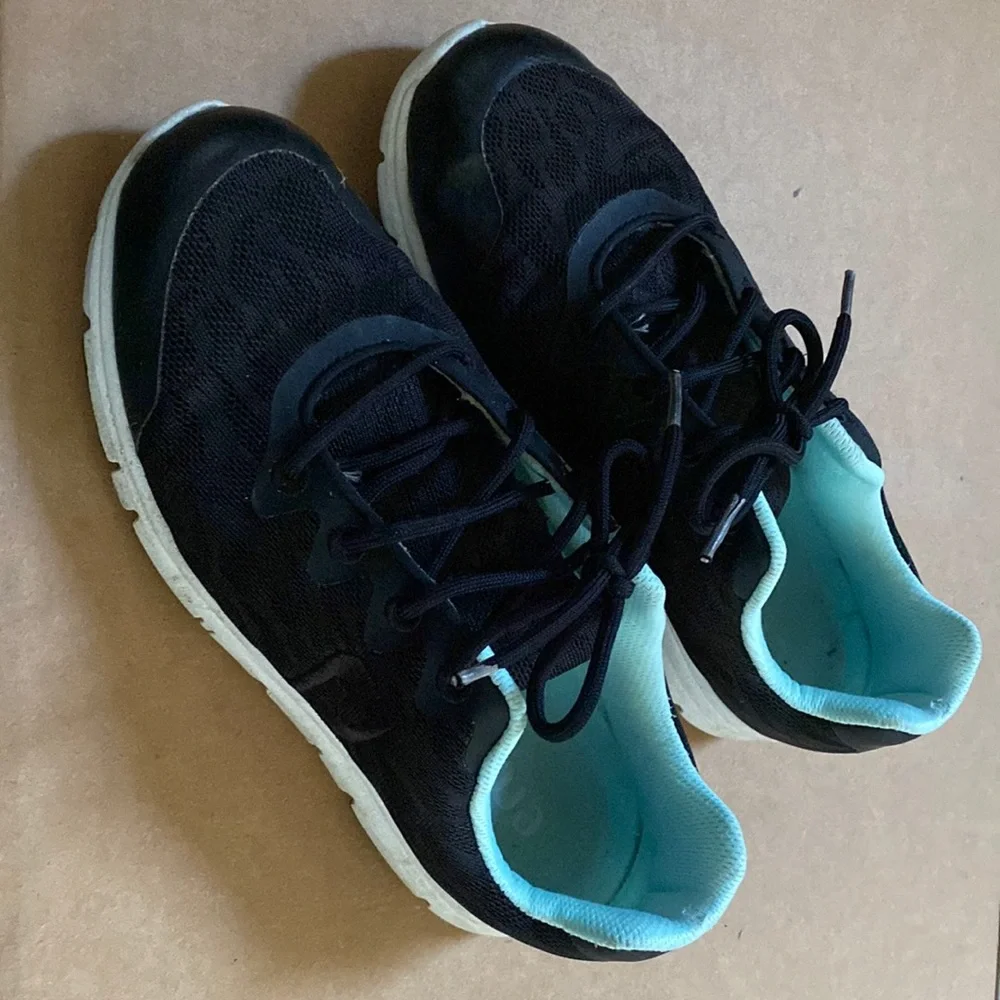 Footjoy black teal sneaker women size 7